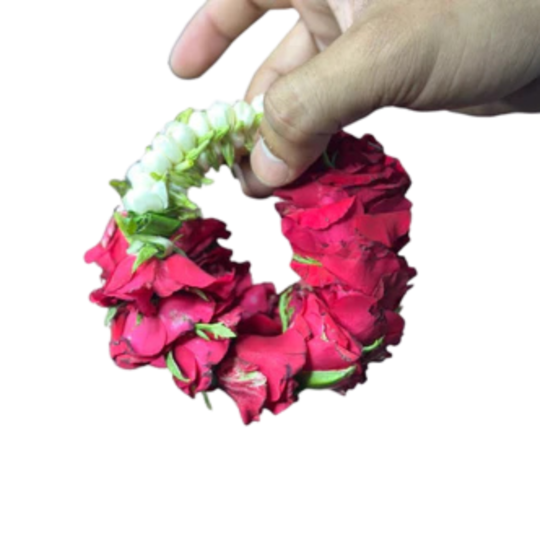 Red Rose Gajra
