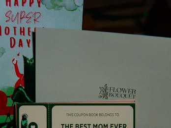 Mother’s Day Luxury Gift Box with Hand Cream,